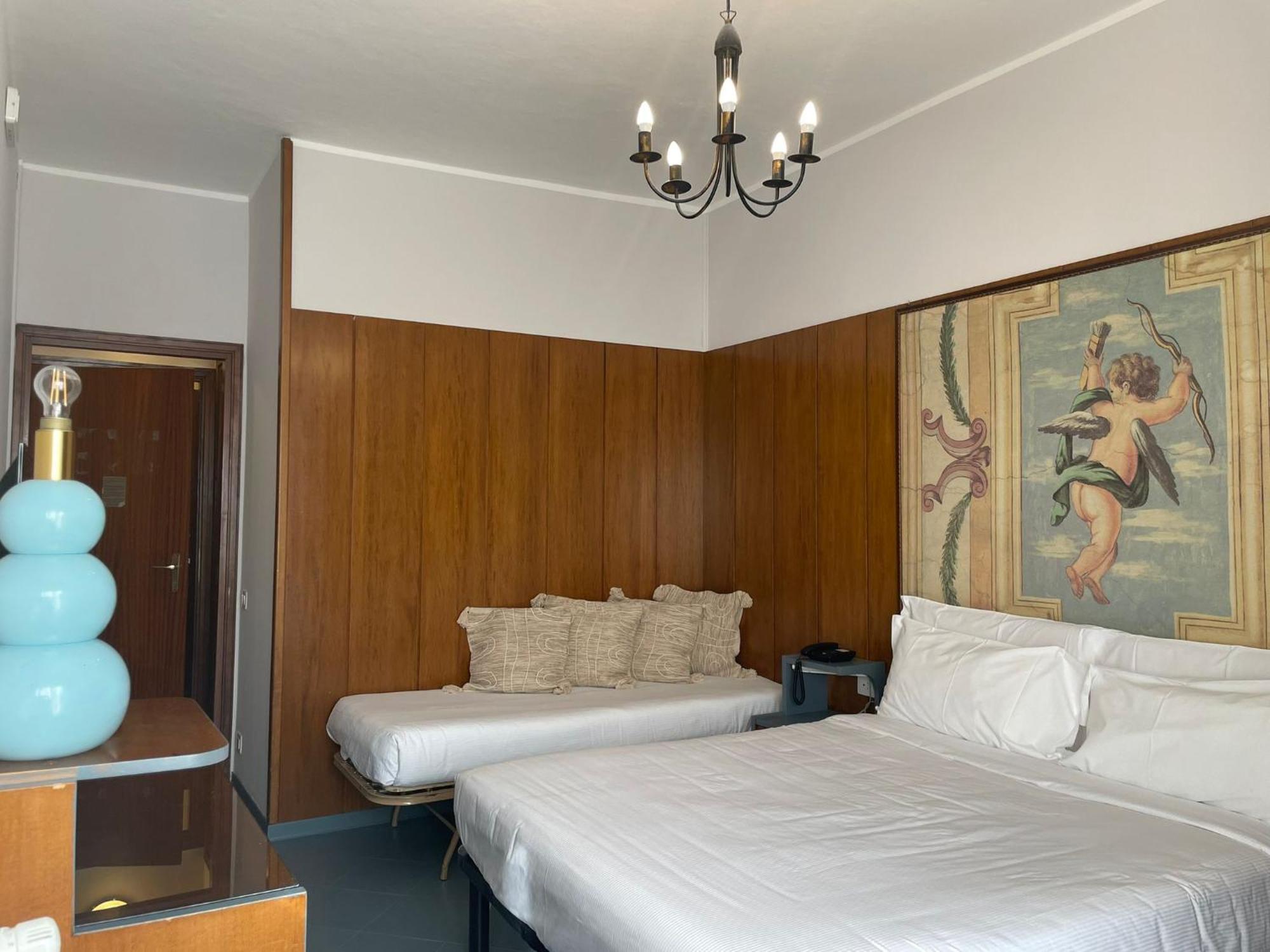 Hotel La Bussola Cittiglio Kültér fotó